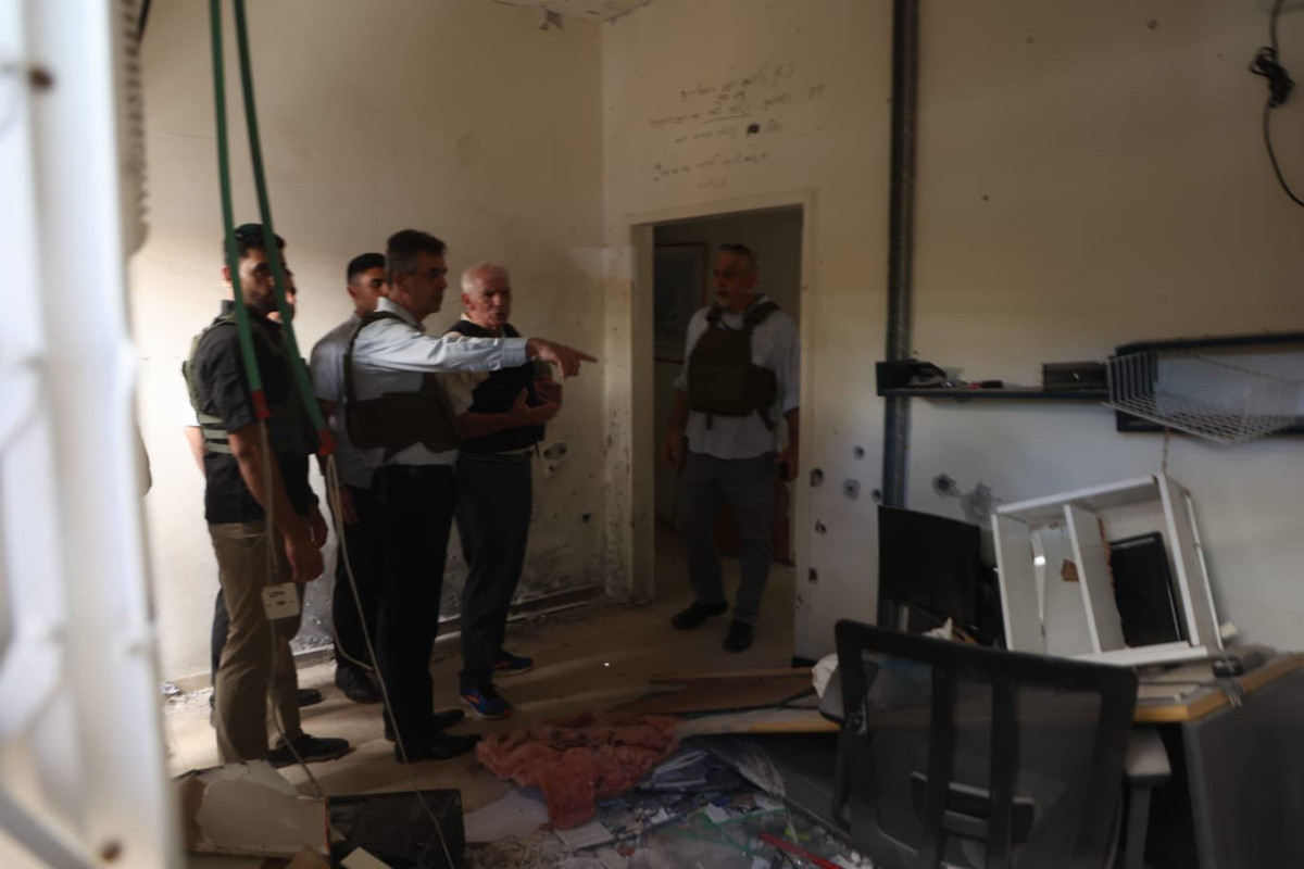 Боррель посетил израильский город, подвергшийся нападению ХАМАС - ФОТО 
