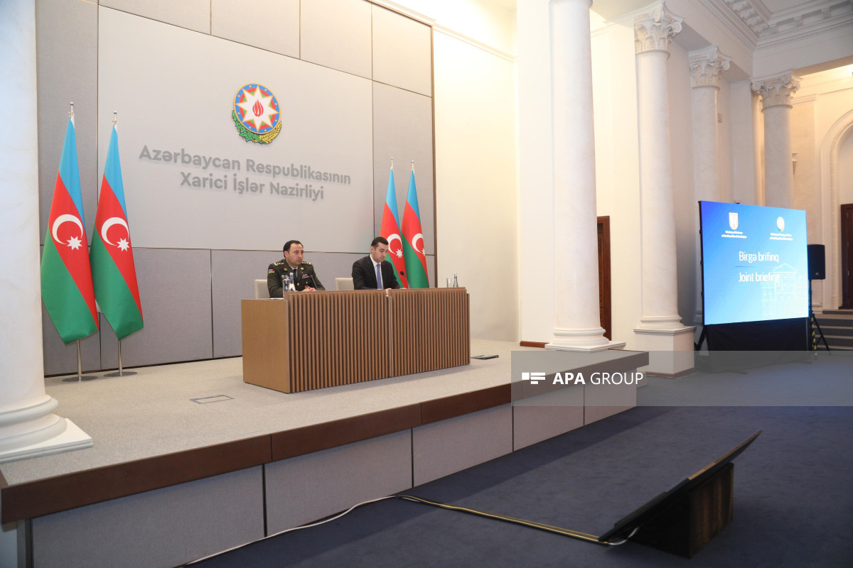 МИД и Минобороны провели брифинг для аккредитованного в Азербайджане дипкорпуса -ОБНОВЛЕНО 