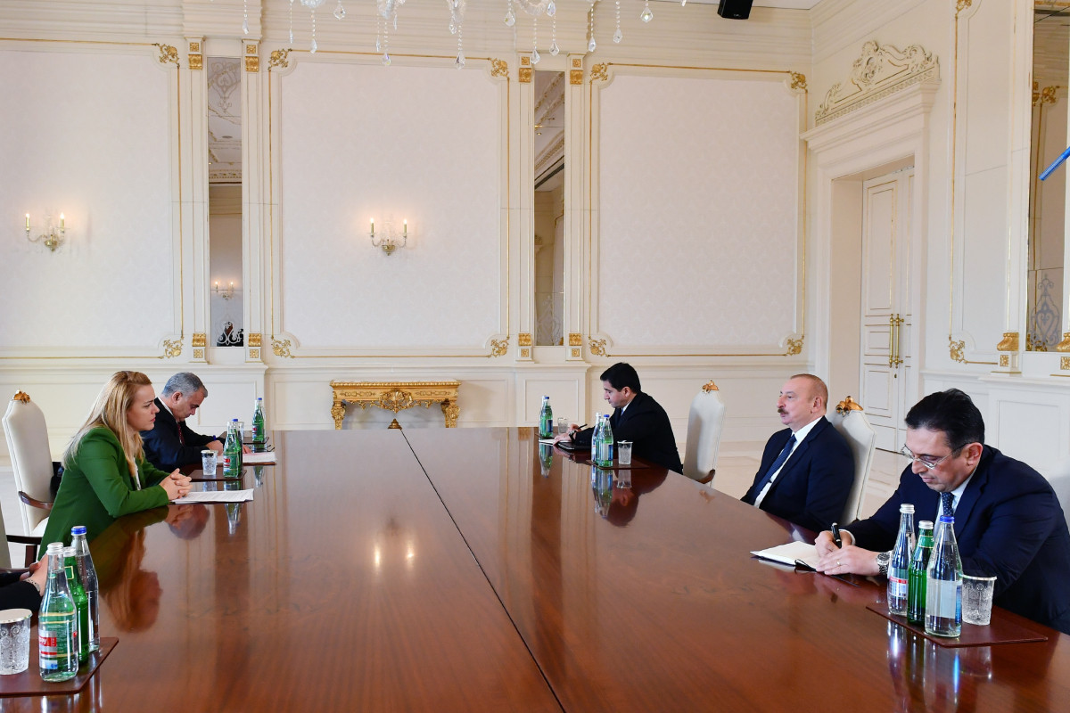 Президент Азербайджана принял исполнительного секретаря  Европейской экономической комиссии ООН-ОБНОВЛЕНО 