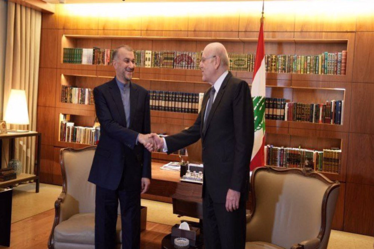 Глава МИД Ирана встретился с премьер-министром Ливана