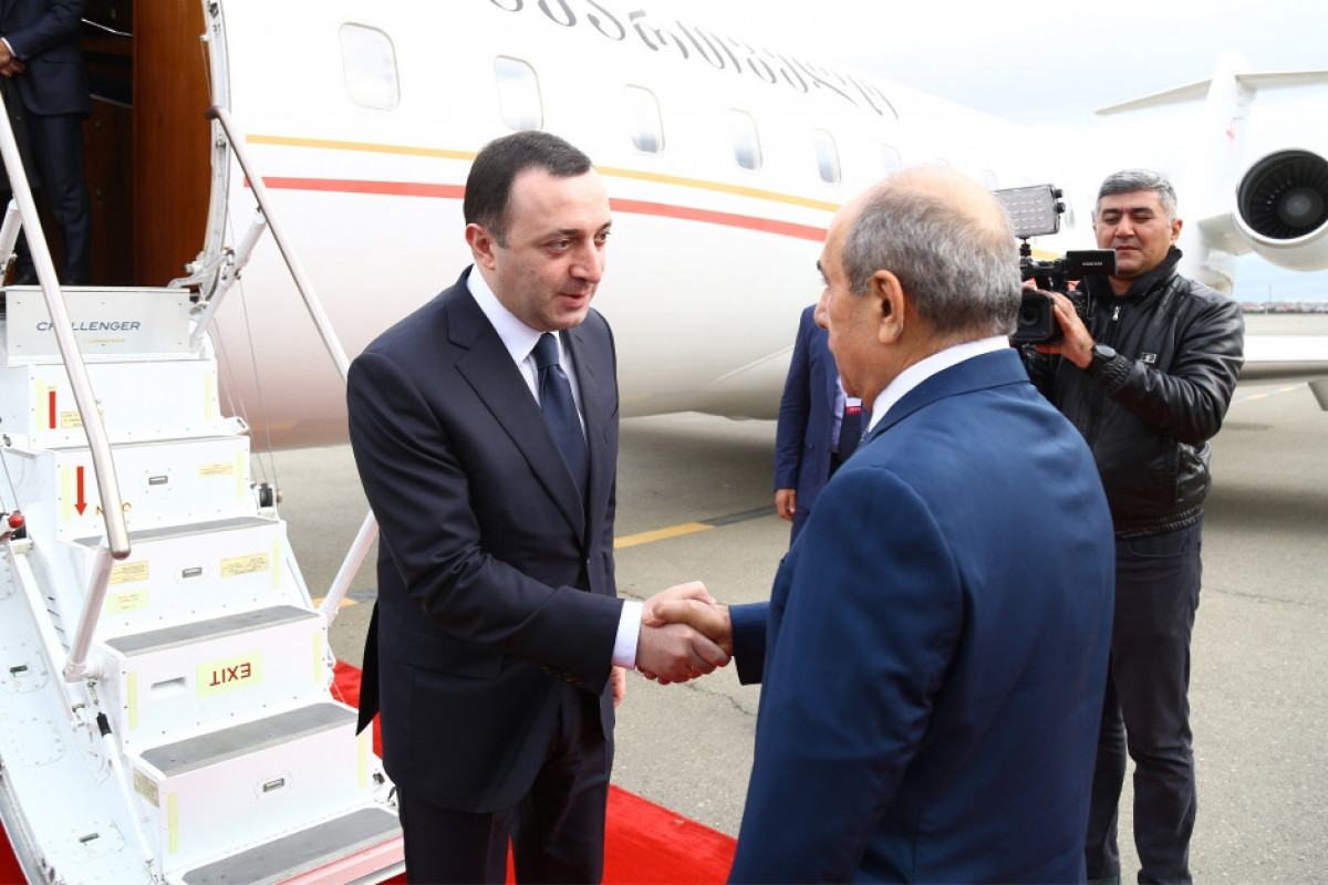 Премьер-министр Грузии прибыл с визитом в Азербайджан-ОБНОВЛЕНО 