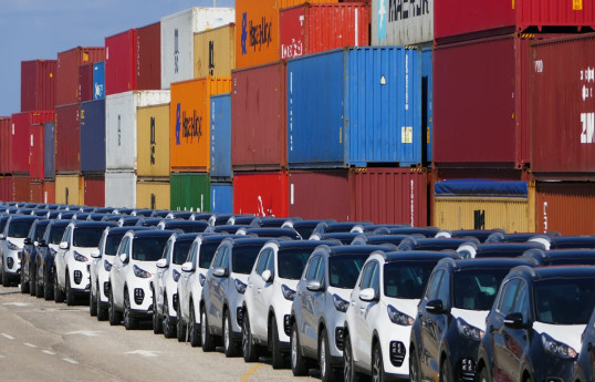 Всемирный банк: Азербайджан экспортировал 5% импортированных автомобилей
