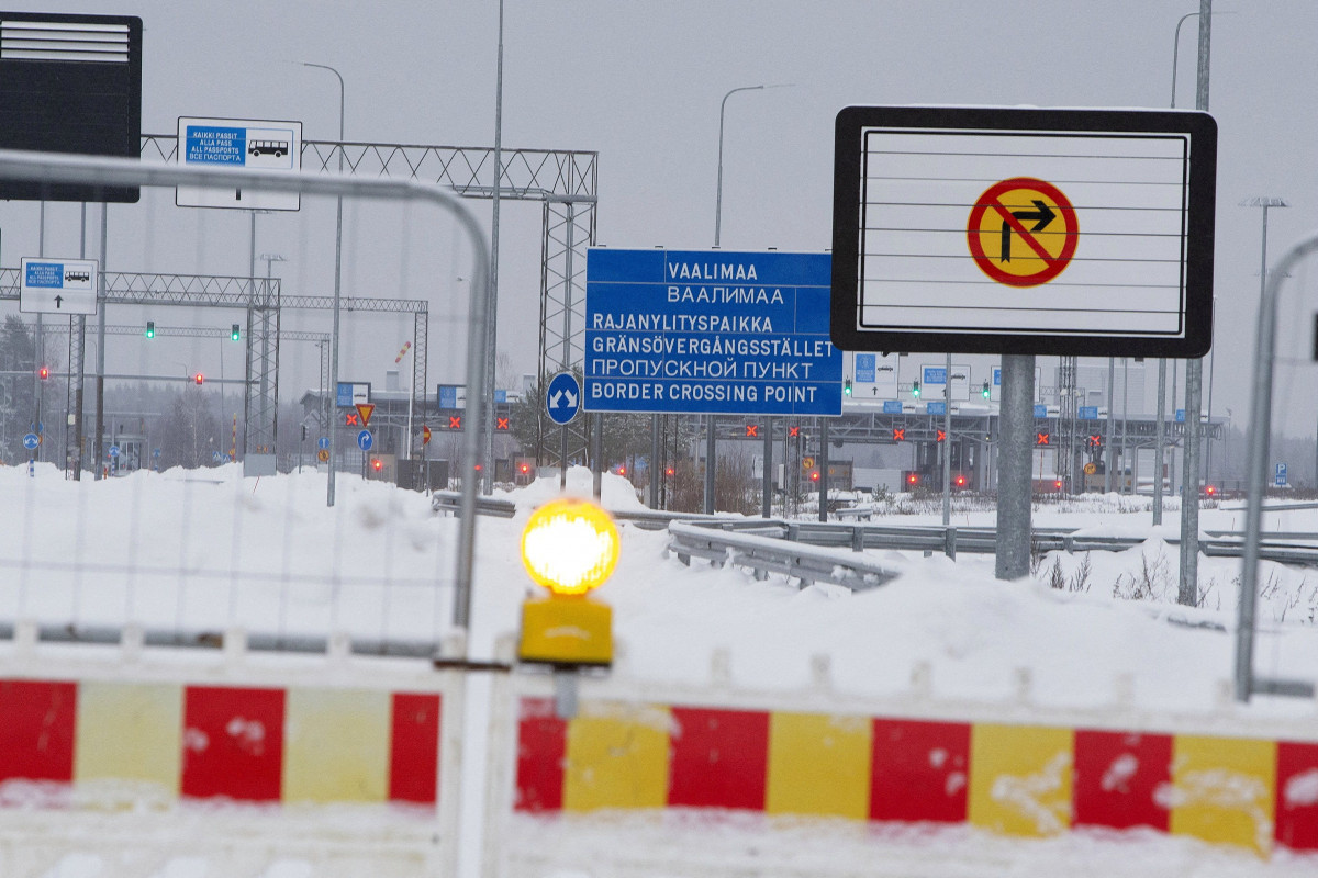 Финляндия установила двойные заграждения на границе с РФ, расторгла соглашение о приграничном сотрудничестве