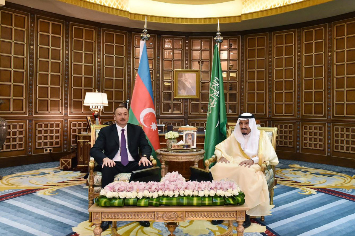 Король Саудовской Аравии поздравил Президента Азербайджана