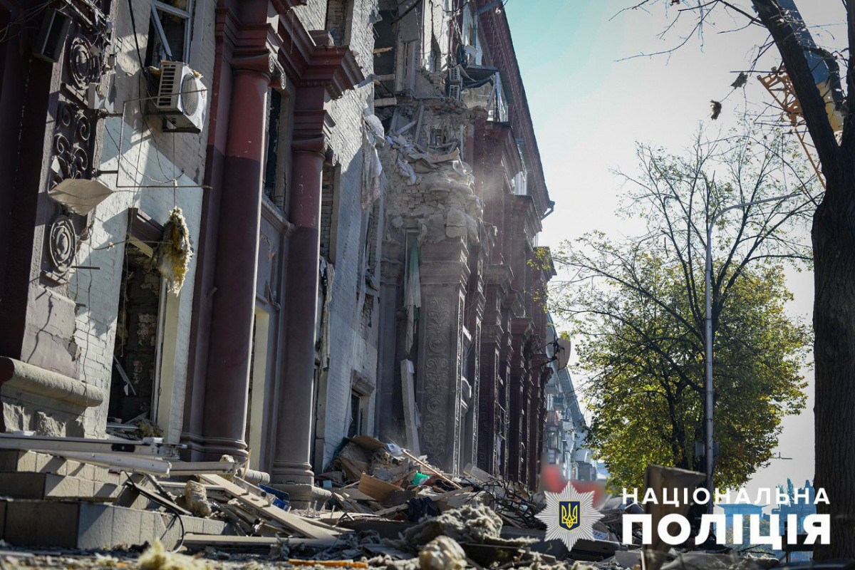 Территория Украины подверглась ракетному обстрелу, есть погибшие и раненые - ФОТО 