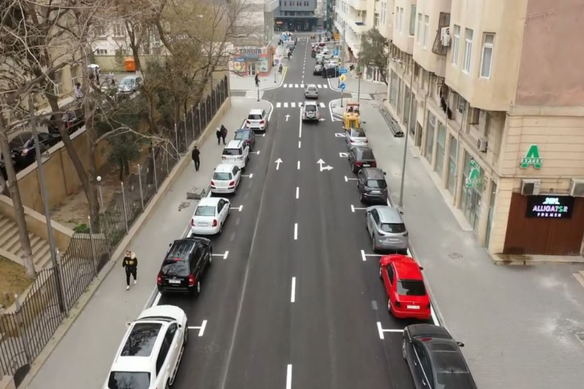 В Азербайджане предложили пересмотреть цены на парковку