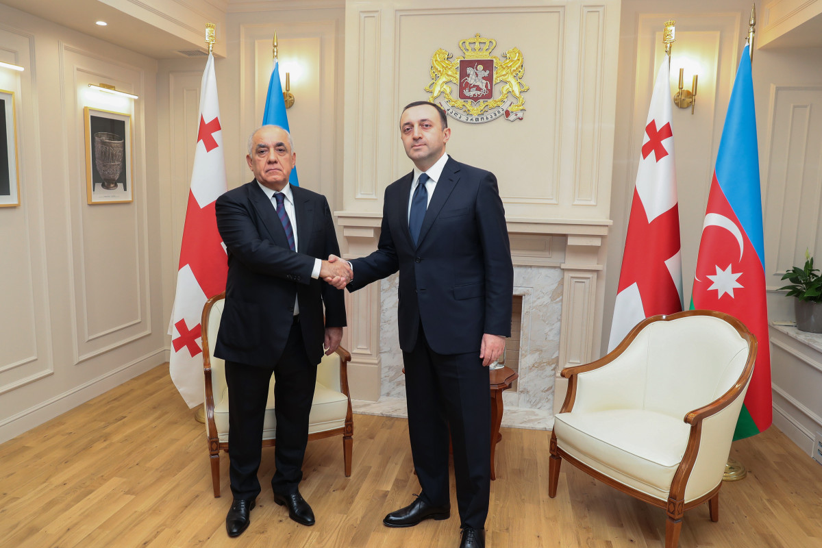 Премьер-министр Азербайджана обсудил с Гарибашвили трехстороннее сотрудничество Азербайджан-Турция-Грузия