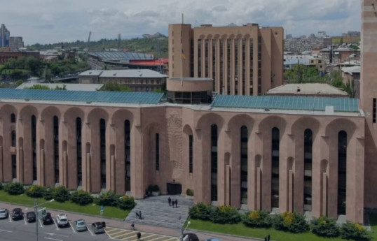 Семь членов Совета старейшин Еревана подали в отставку