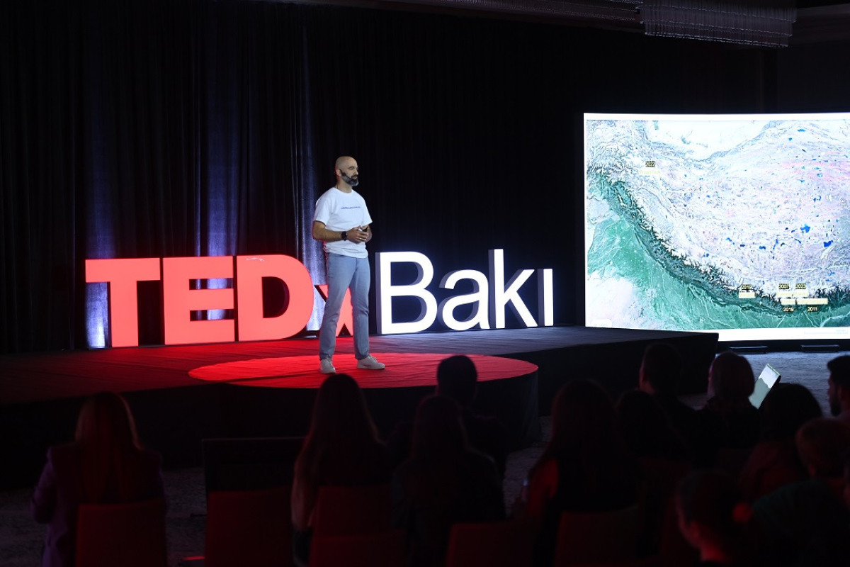 Azercell поддержал проведение конференции TEDxBakı