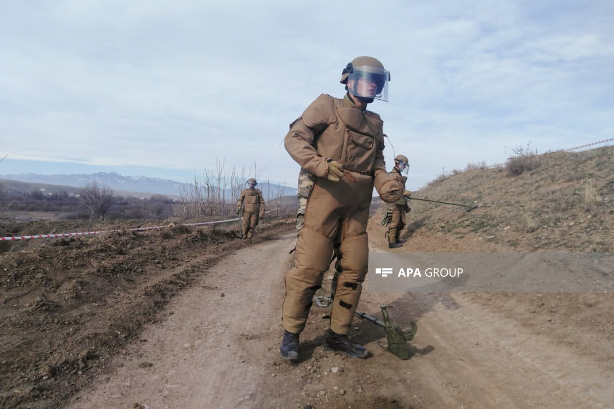 Машина для разминирования азербайджанского производства передана ANAMA