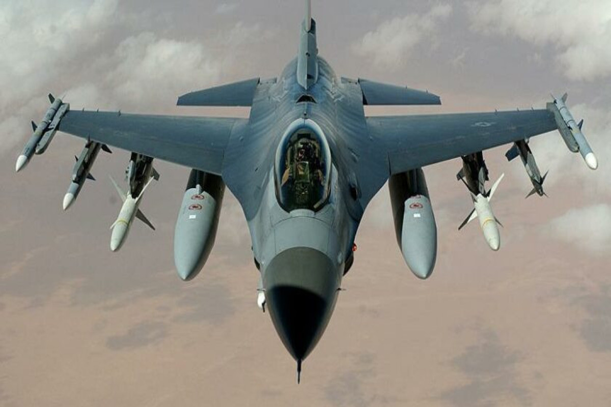 WSJ: В Киеве полагают, что применение F-16 может начаться грядущей зимой