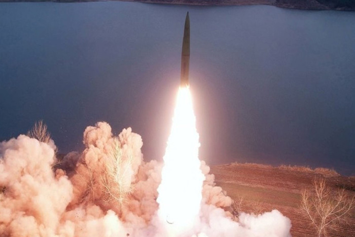 Северная Корея произвела запуск двух баллистических ракет