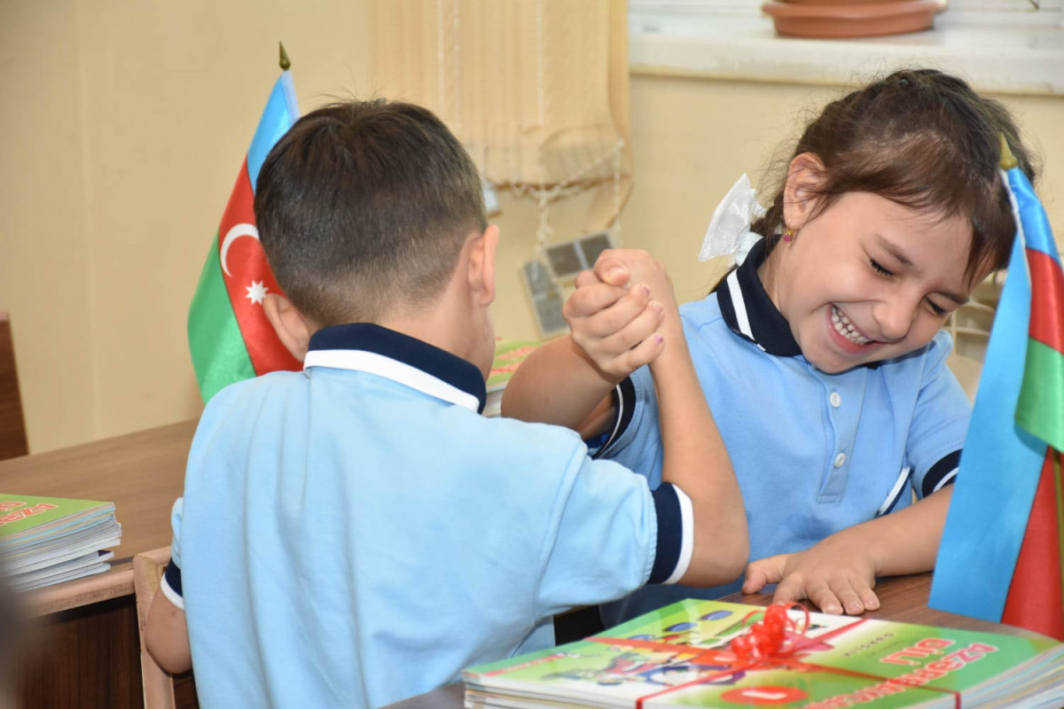 Сегодня в Азербайджане отмечается «День знаний» -ФОТОЛЕНТА 