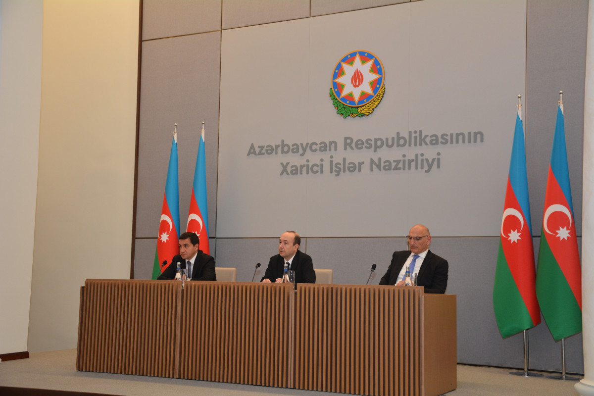 Для аккредитованного в Азербайджане дипкорпуса состоялся брифинг в связи с последней ситуацией в регионе