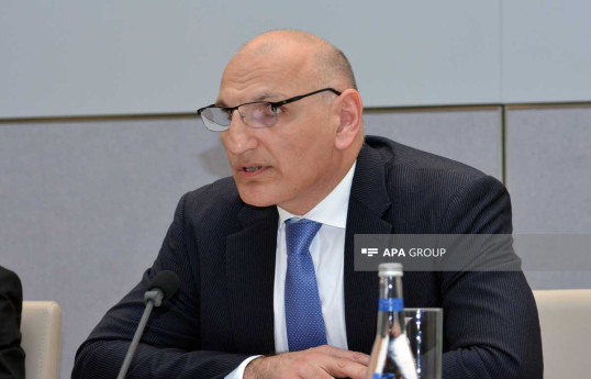 Эльчин Амирбеков