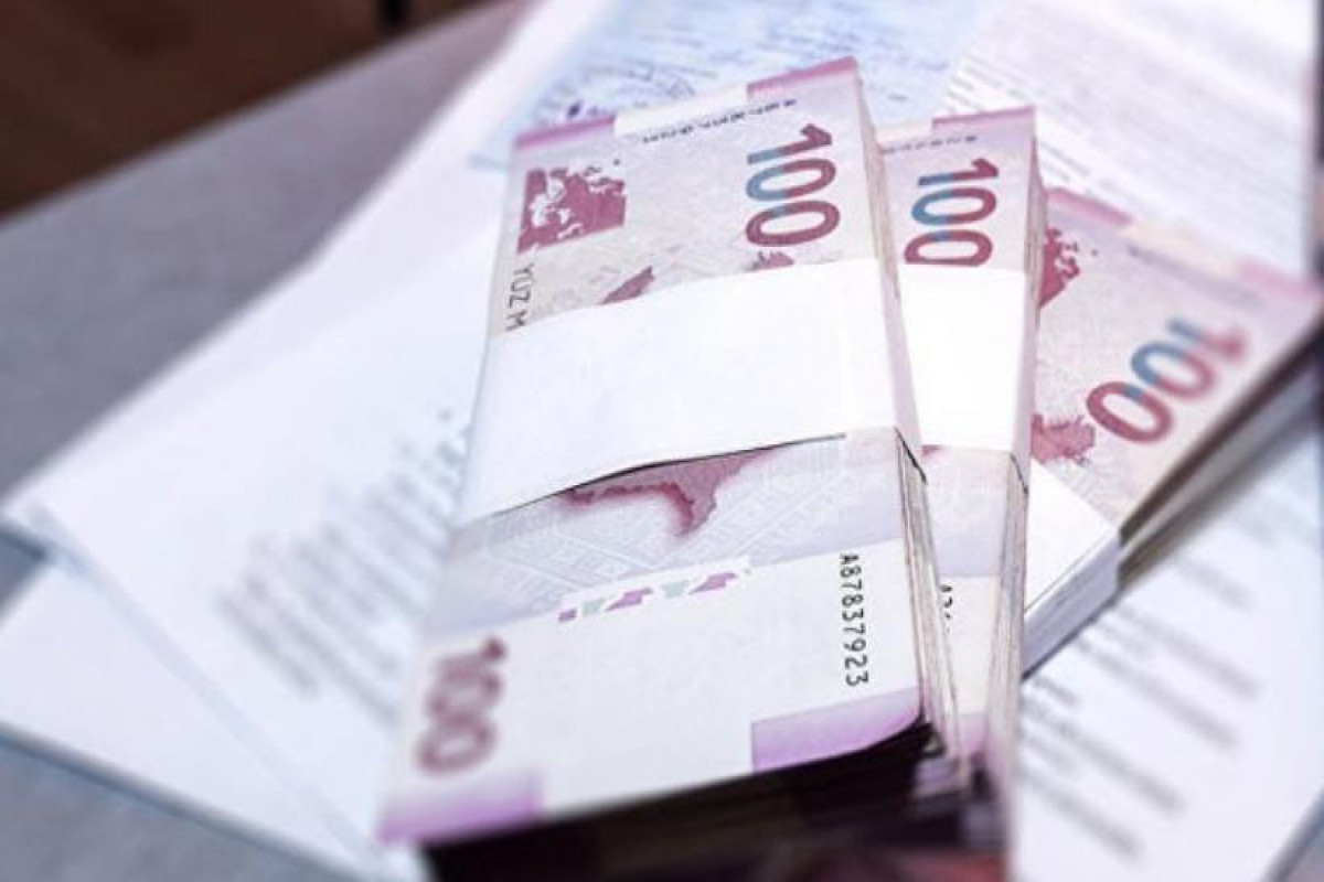 В 2024 году среднемесячная зарплата в Азербайджане достигнет 980 манатов