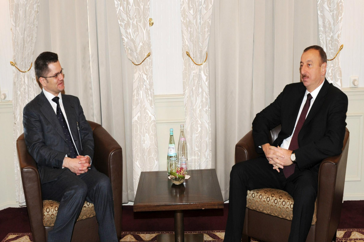 Экс-министр иностранных дел Сербии направил письмо Президенту Ильхаму Алиеву