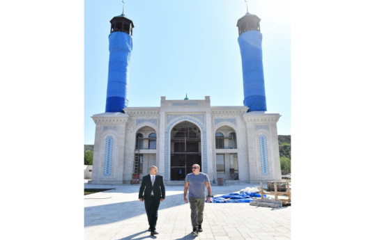Президент ознакомился с работой, проделанной в городской мечети Зангилана-ОБНОВЛЕНО 