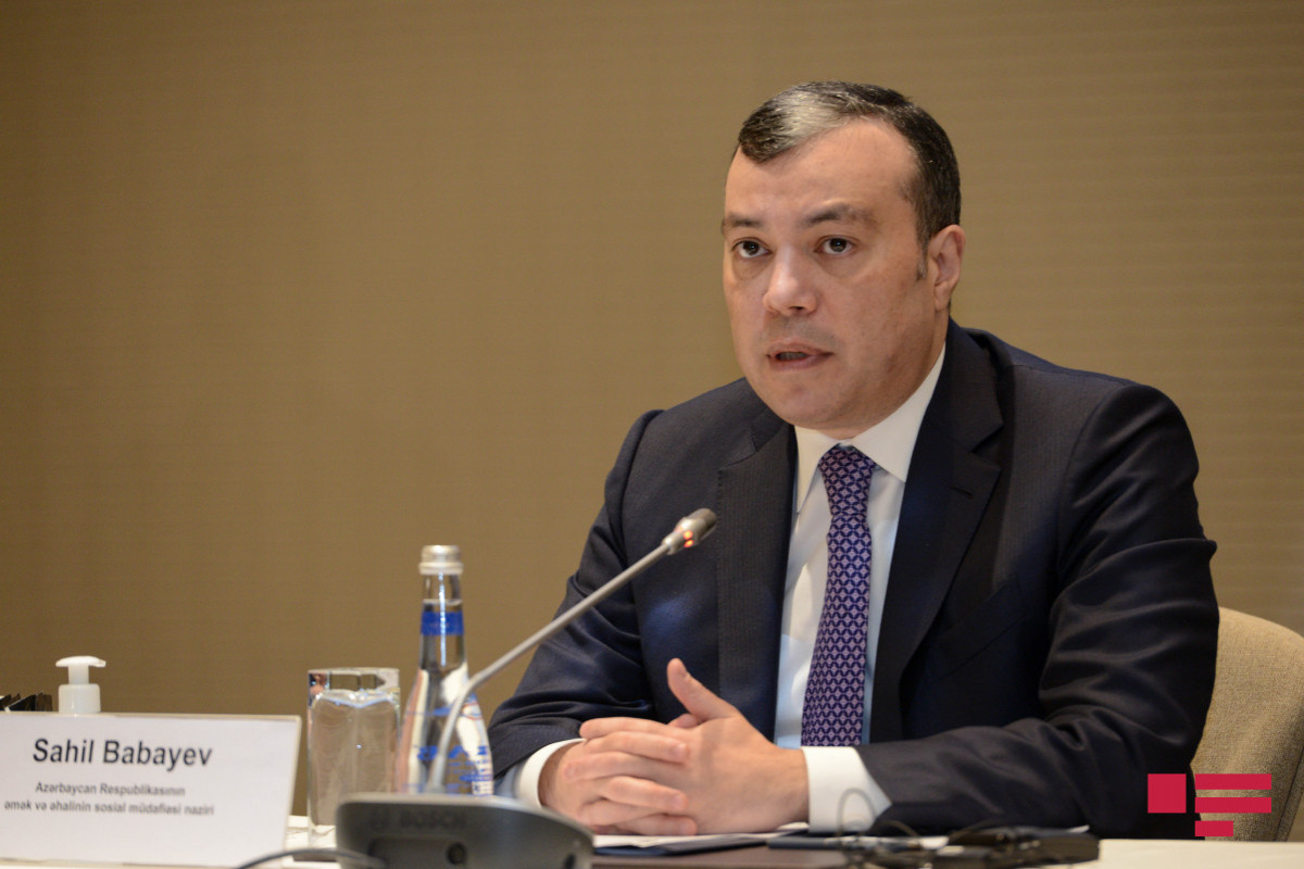 Сахиль Бабаев: Мы продолжим работу по повышению минимальной заработной платы и пенсии