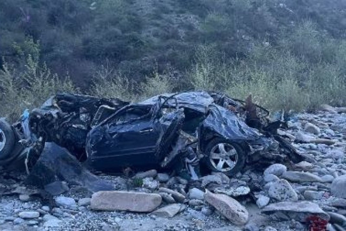 В Албании автомобиль с мигрантами упал в реку, погибли 8 человек