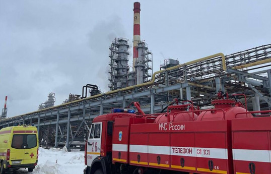 Украина продолжает атаковать дронами нефтегазовые объекты РФ