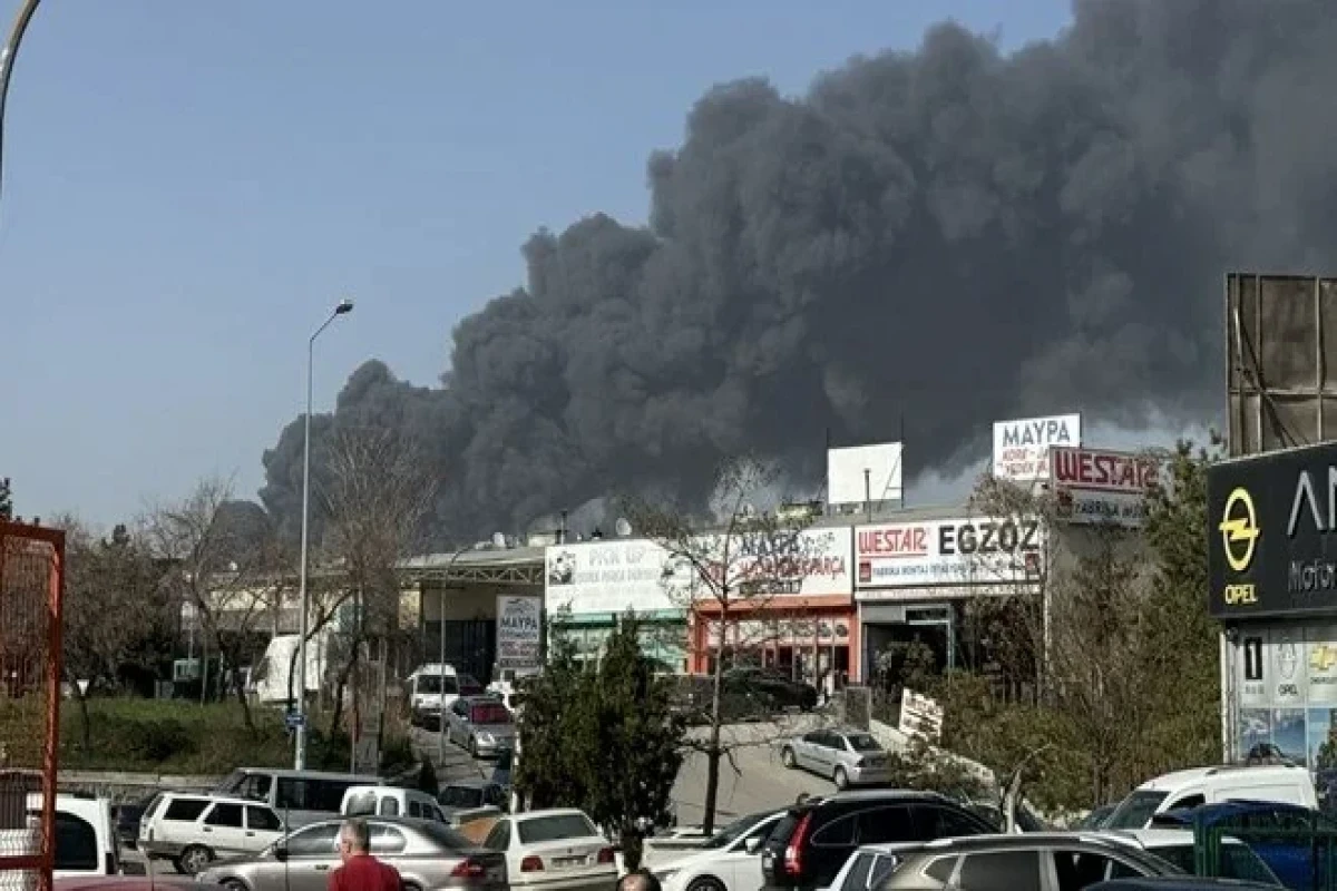 В Анкаре произошел сильный пожар
