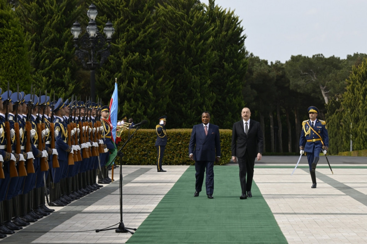 В Баку состоялась церемония официальной встречи Президента Республики Конго