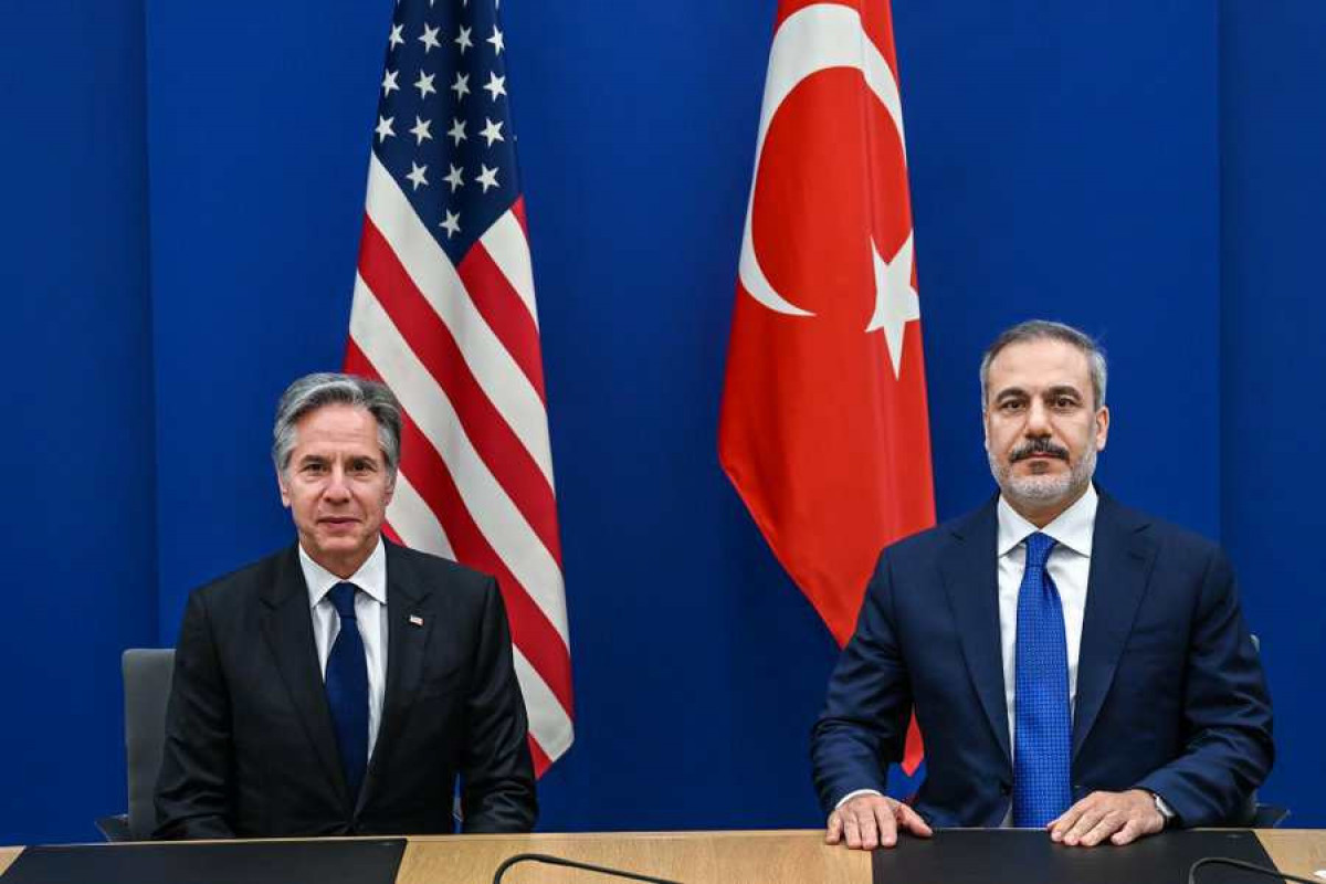 Глава МИД Турции встретился с госсекретарем США