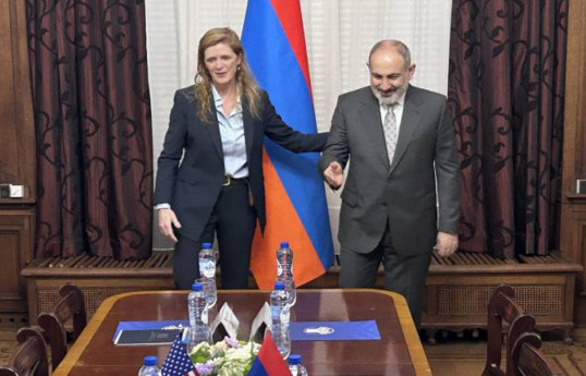 Пашинян встретился в Брюсселе с директором USAID