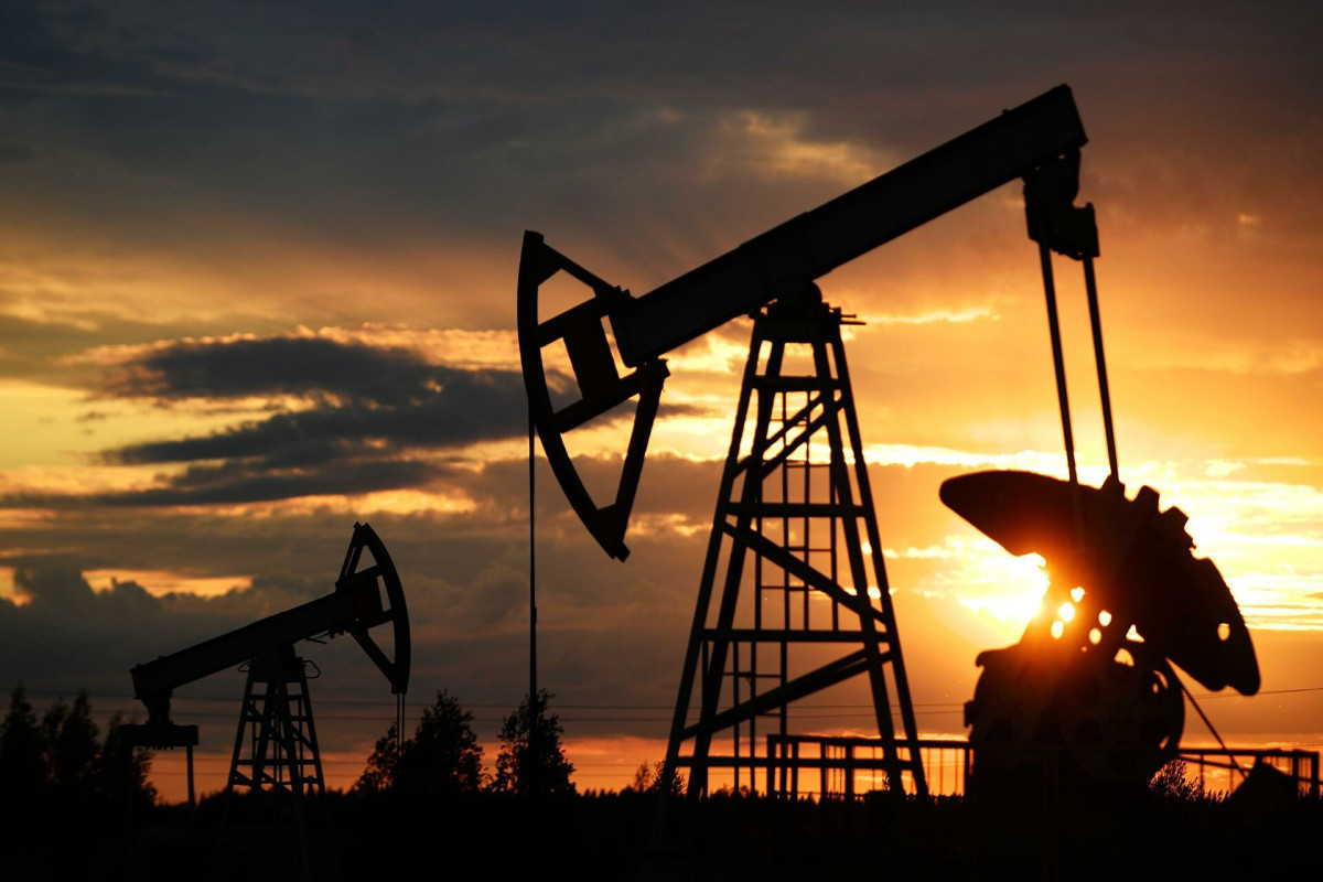 Цена азербайджанской нефти приблизилась к 95 долларам