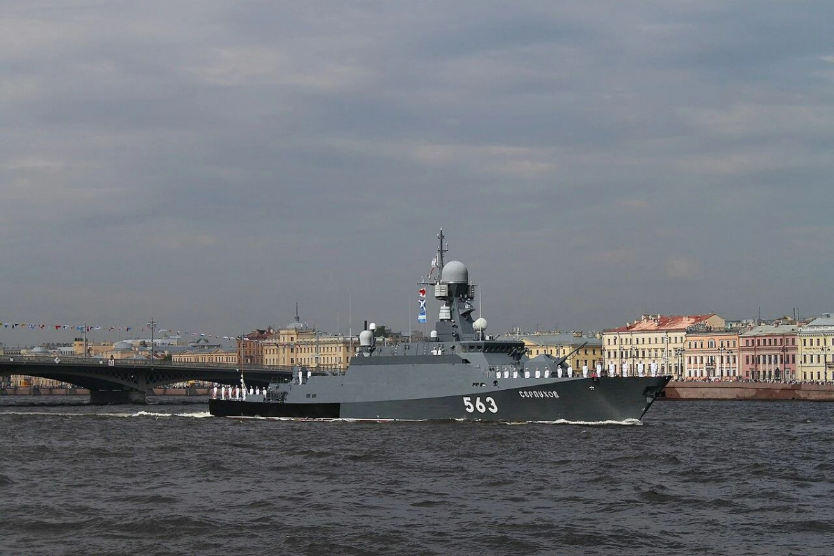Украина атаковала еще один российский военный корабль