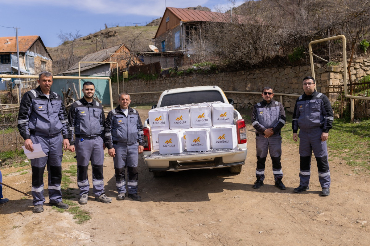 "AzerGold" по случаю Рамазана раздал в Дашкесане подарки малоимущим семьям