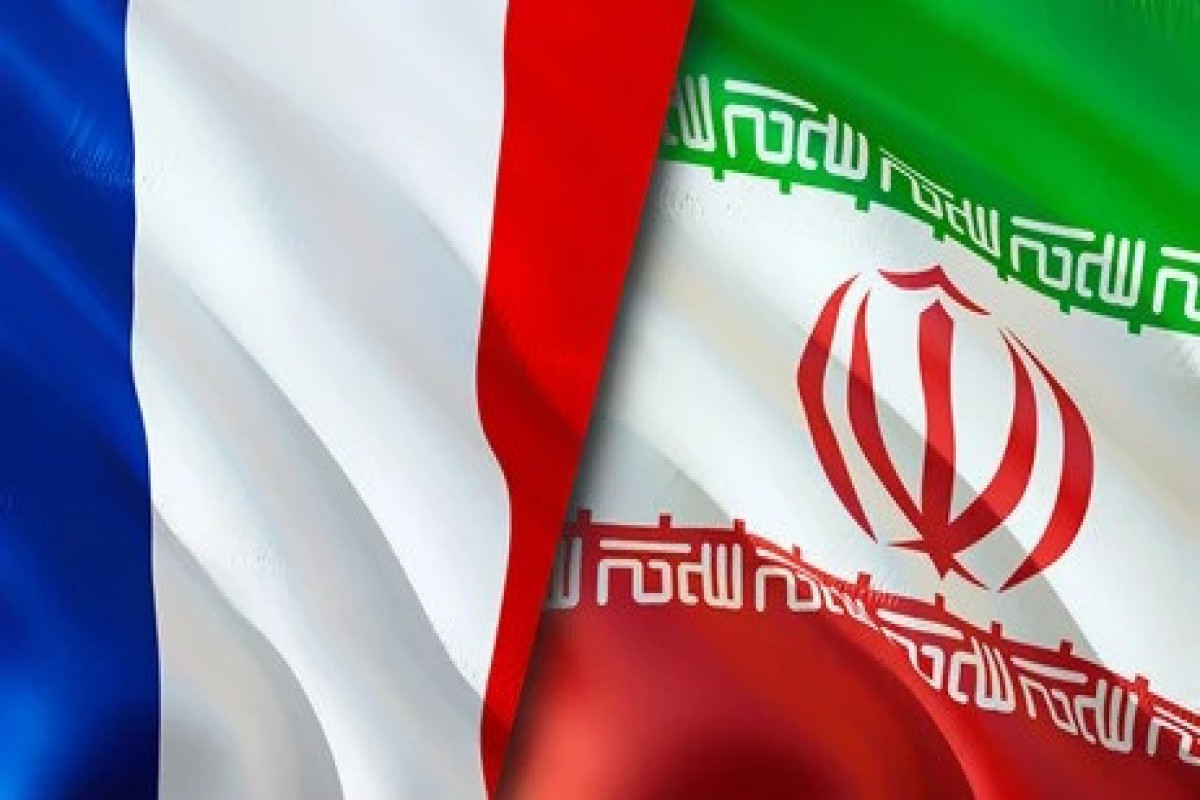 Франция призвала своих граждан воздержаться от поездок в Иран
