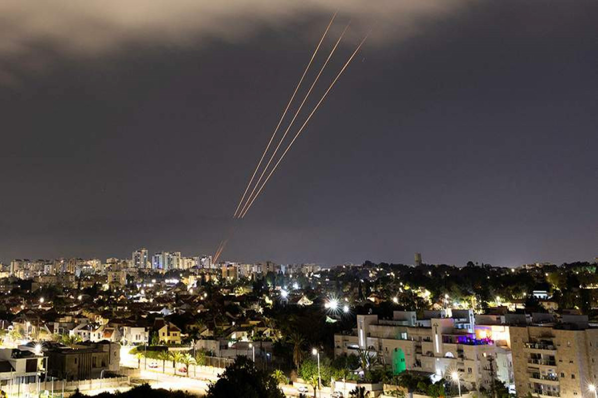 Иран выпустил по Израилю 185 дронов и 146 ракет