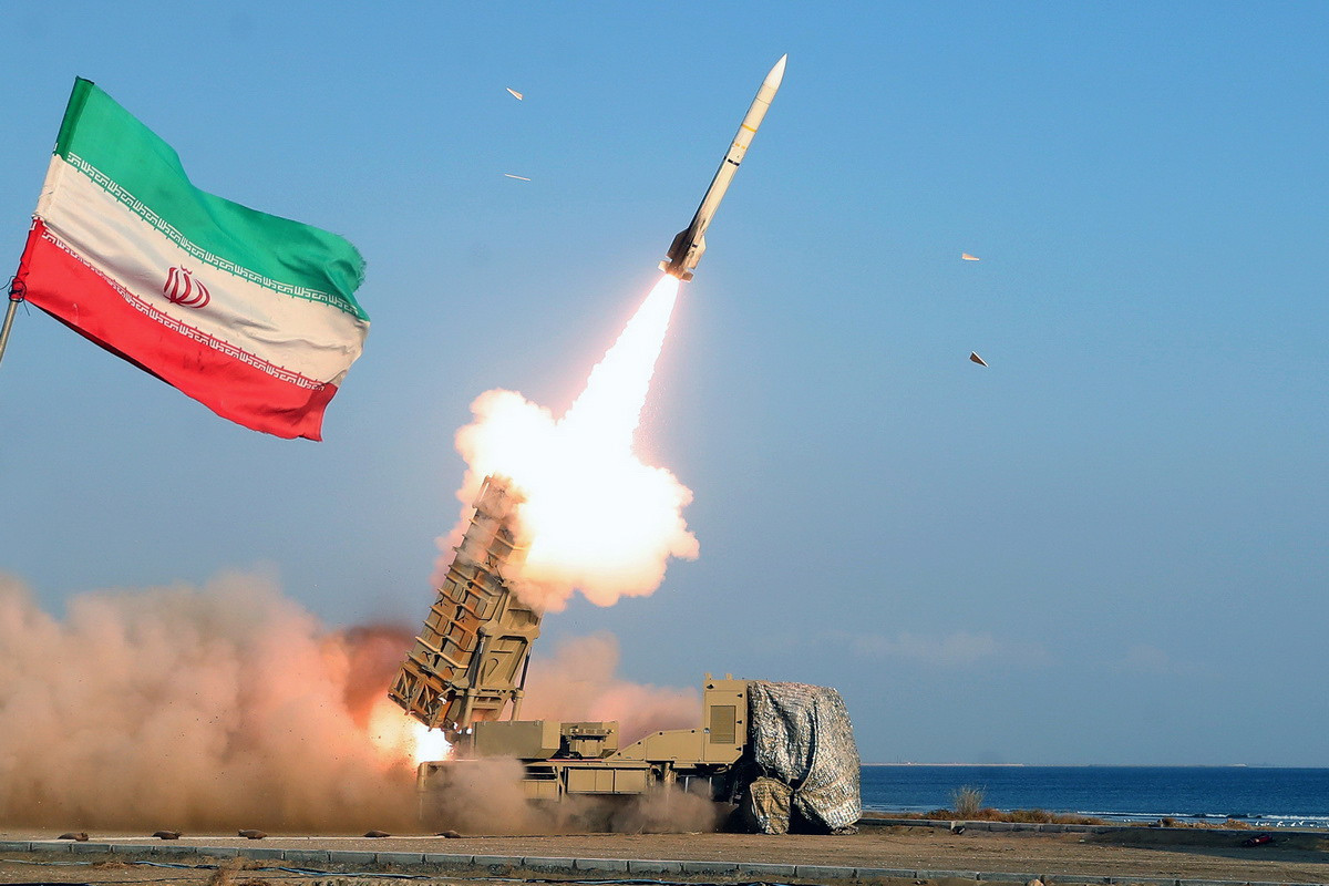 Гросси: Наличие у Ирана обогащенного урана не говорит об обладании ядерным оружием