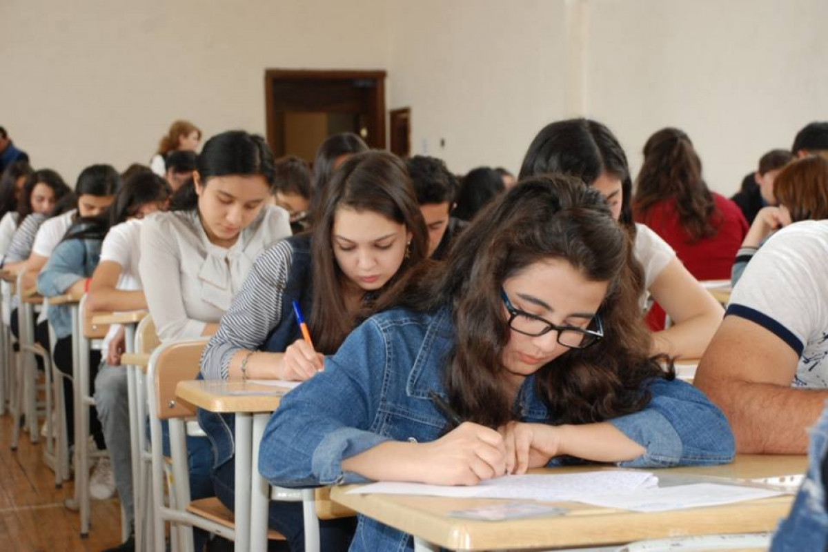 Сегодня в Азербайджане состоялся выпускной экзамен для учащихся IX классов -ОБНОВЛЕНО 