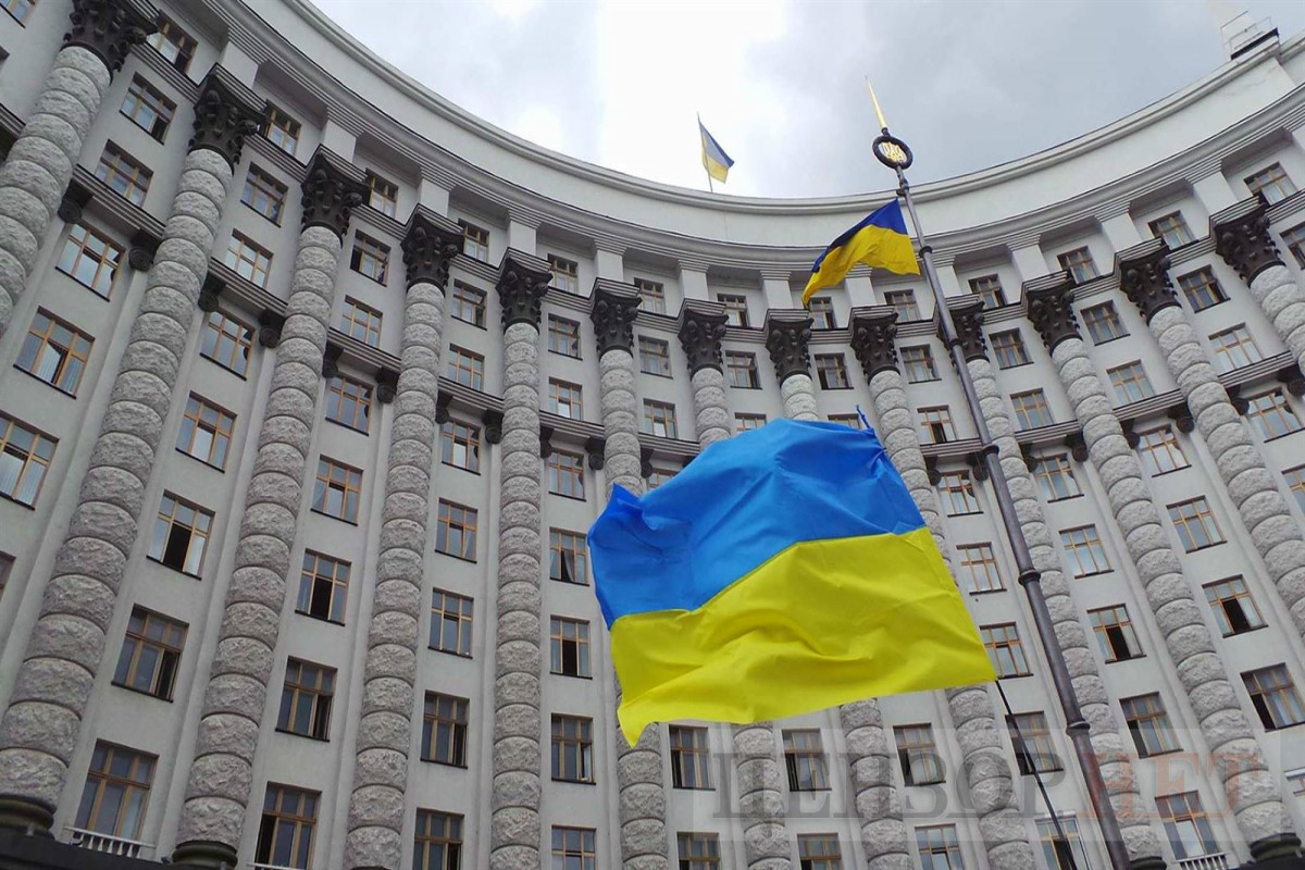 В Украине перенесли на неделю решение об отставках в кабмине: