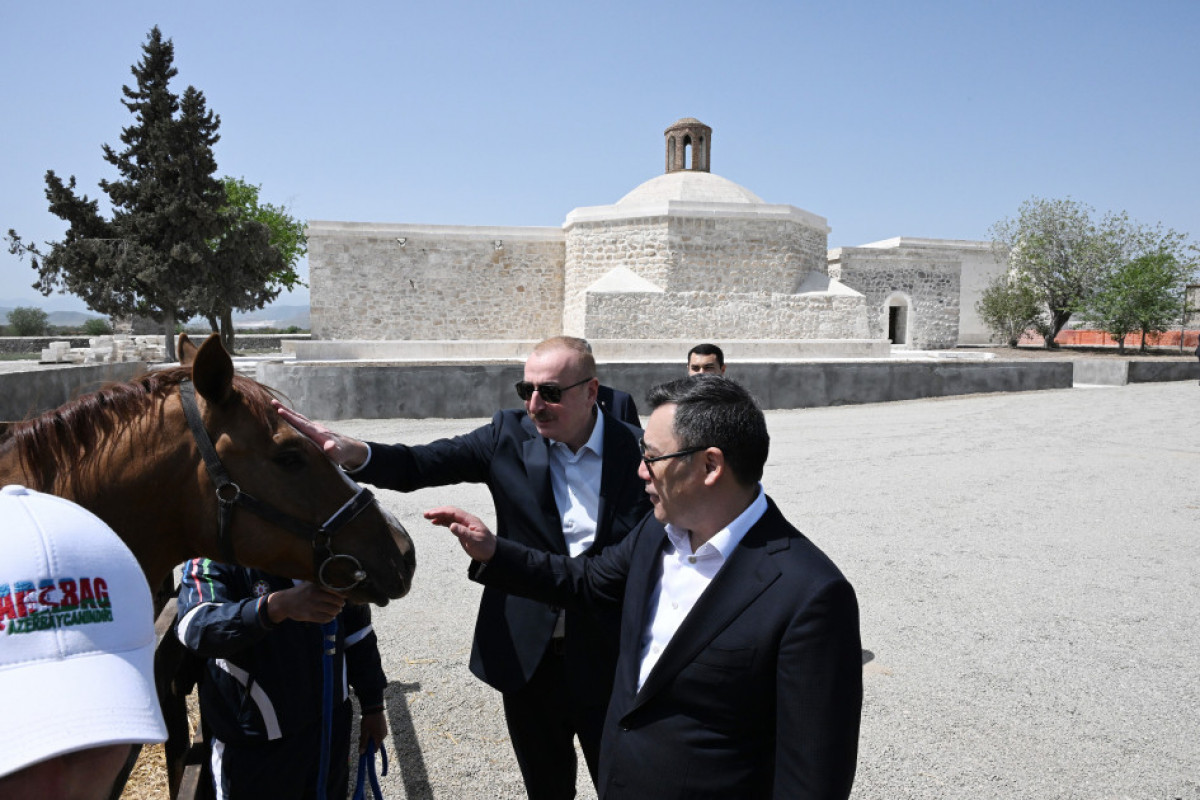 Президенты Азербайджана и Кыргызстана посетили дворец Панахали-хана и комплекс «Имарет» -ОБНОВЛЕНО 