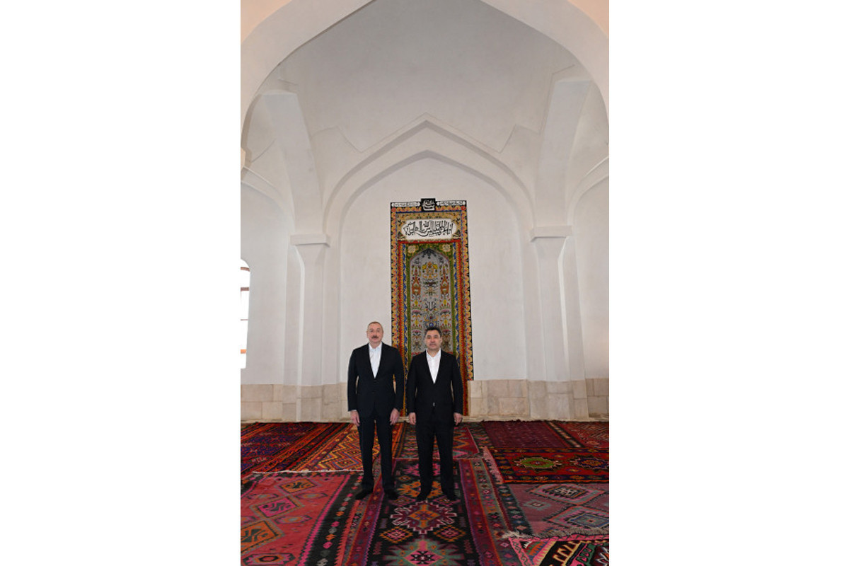 Лидеры Азербайджана и Кыргызстана в Агдаме приняли участие в открытии Джума мечети после реставрации-ОБНОВЛЕНО-1 