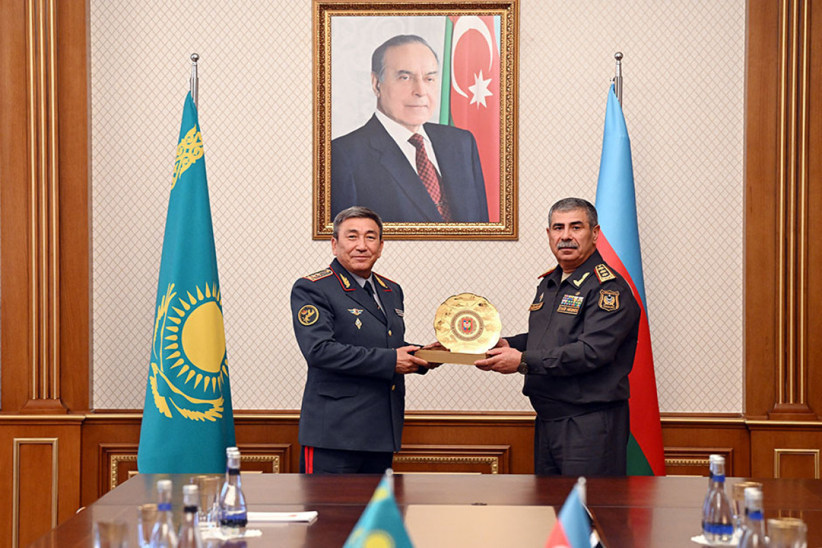 Обсуждено военное сотрудничество Азербайджана и Казахстана - ВИДЕО 