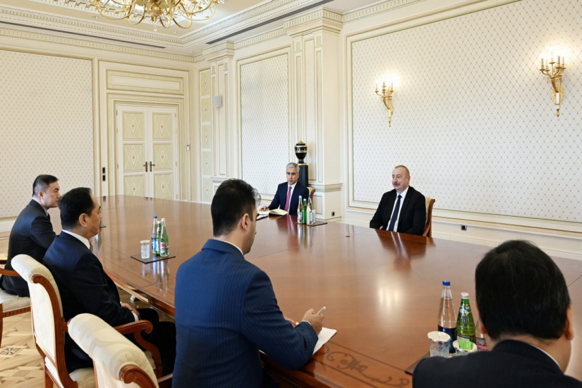 Президент Азербайджана принял председателя Китайской народной ассоциации дружбы с зарубежными странами - ОБНОВЛЕНО 