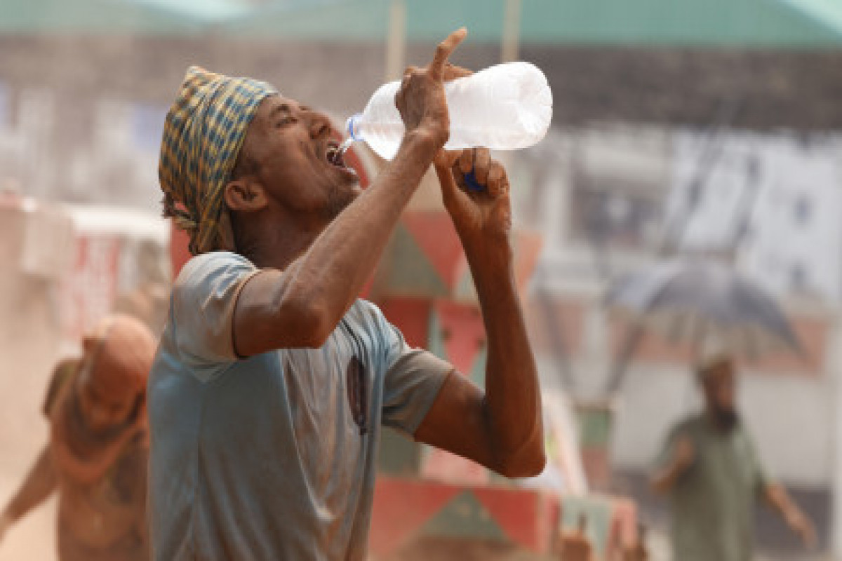Из-за аномальной жары в Бангладеш умерли 10 человек