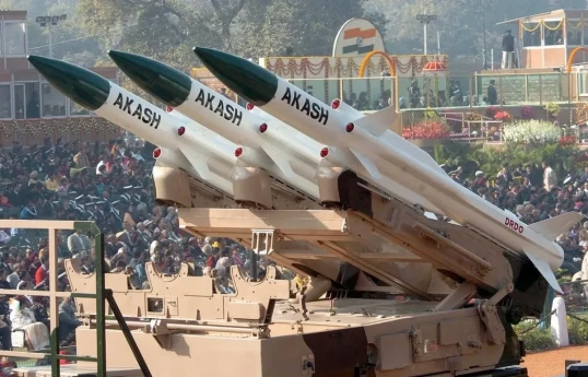 СМИ: Индия начинает поставки комплексов Akash-1S в Армению