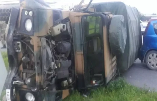 На Северном Кипре перевернулся военный автомобиль, 1 солдат погиб, 11 получили ранения