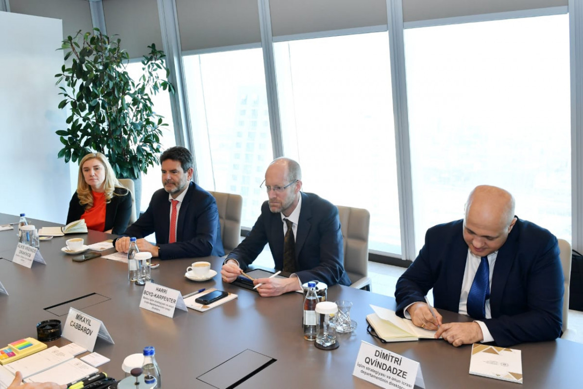 Азербайджан провел переговоры с ЕБРР в рамках подготовки к COP29