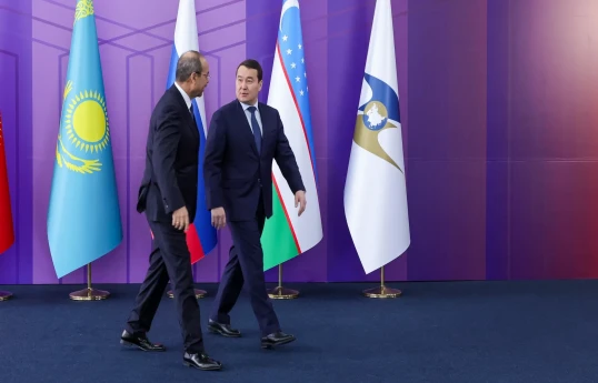 Астана и Ташкент намерены довести товарооборот до $10 млрд