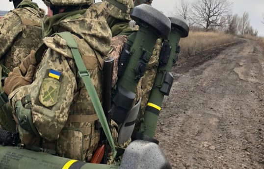 Эстония поставила Украине противотанковые ракеты Javelin