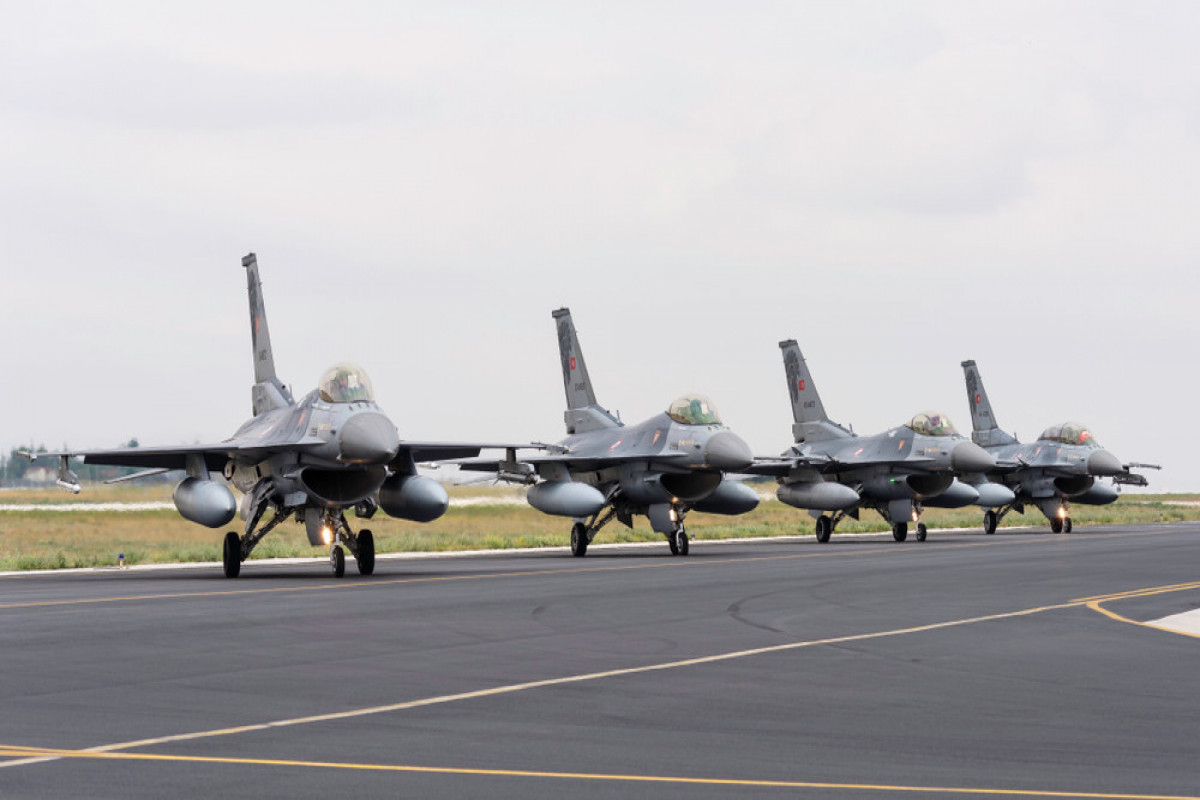 Власти Молдовы опровергли сообщения о размещении F-16 для Украины