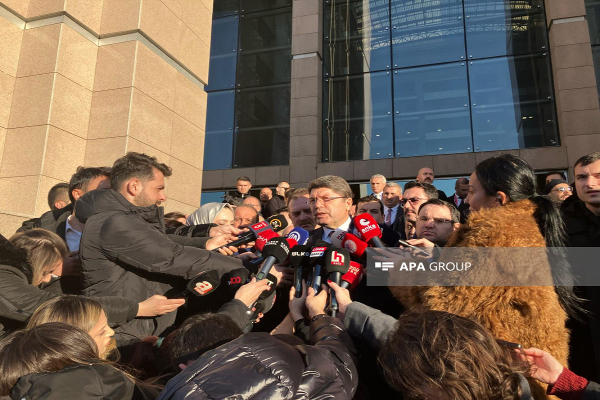 За вооруженное нападение у здания суда в Стамбуле задержаны 34 человека