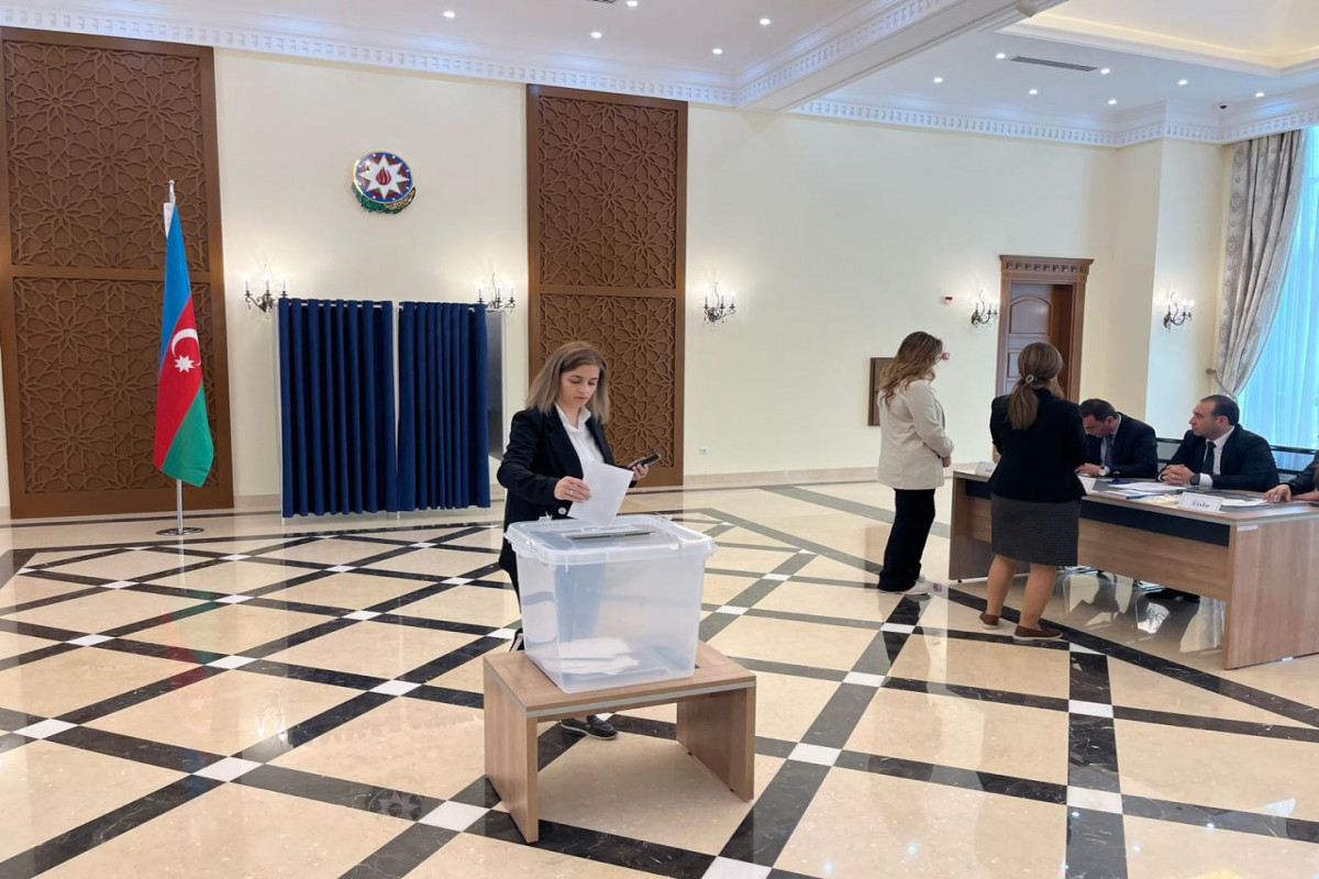 На избирательном участке в посольстве Азербайджана в Туркменистане голосование завершилось -ОБНОВЛЕНО 